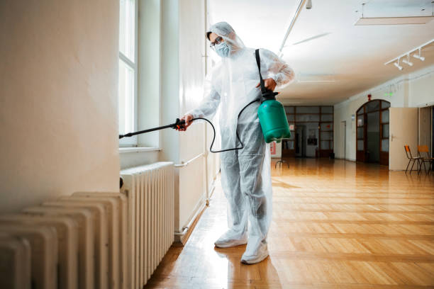 Best Best Pest Control Companies  in Edmore, MI